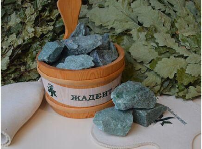 Камень Жадеит колотый мелкий 10 кг (Хакасия)