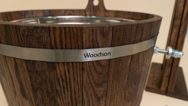 Обливное устройство Woodson с нержавеющей вставкой, 17 л., дуб в темном — изображение 3